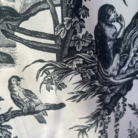 Fabulous vintage Judy Lee Cole Black and Ivory Toile Skirt Fully lined. Size 4 - Picture 5 of 6